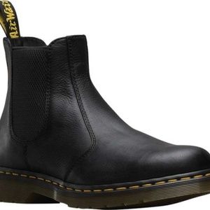 Dr Marten Carpathian Chelsea Boots